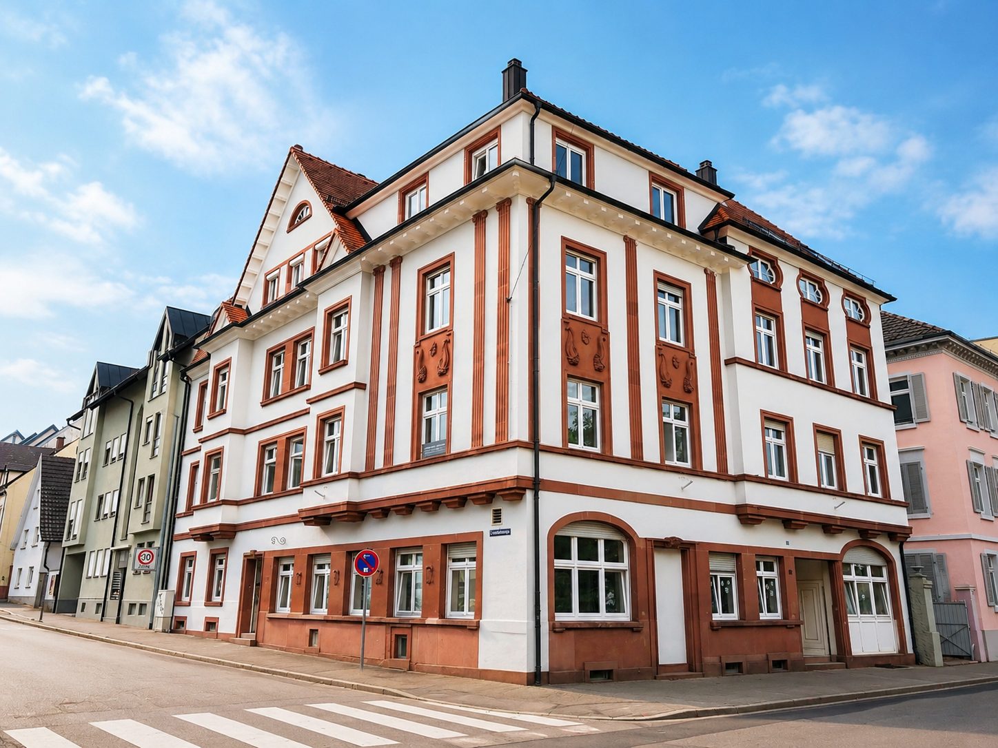 Mehrfamilienhaus, kernsaniert in Lahr